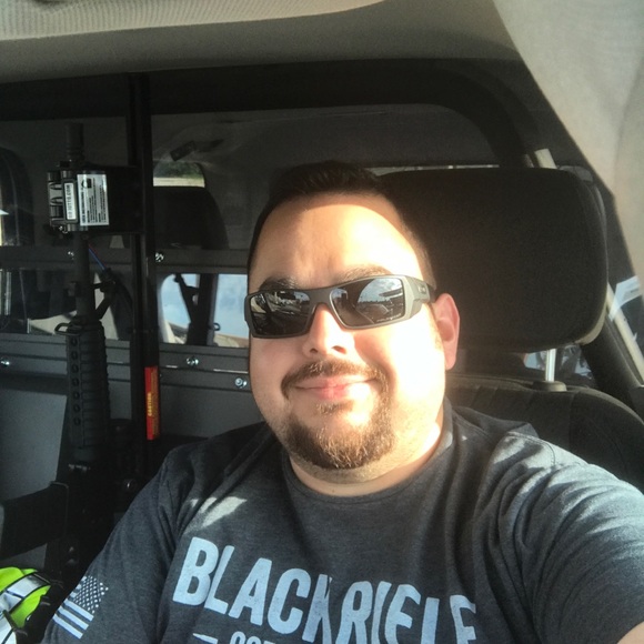 Meet your Posher, Sam - Picture 1 of 1